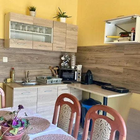 Harcsaztat-lak Tiszaderzs